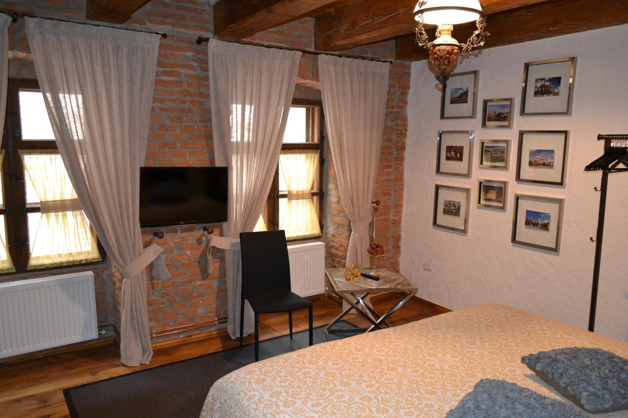 Casa Veche Aparthotel