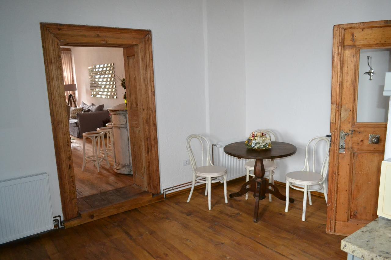 Casa Veche Aparthotel 2*