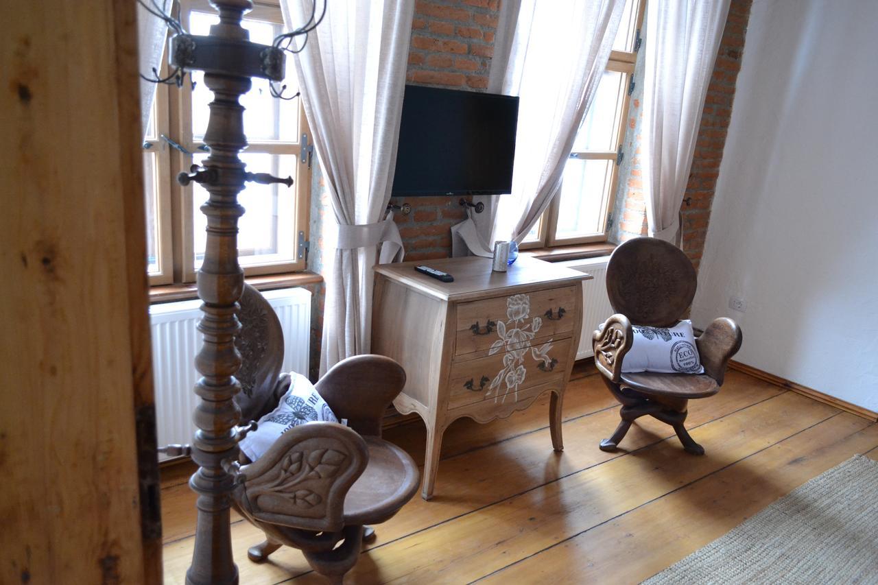 Aparthotel Casa Veche 2*