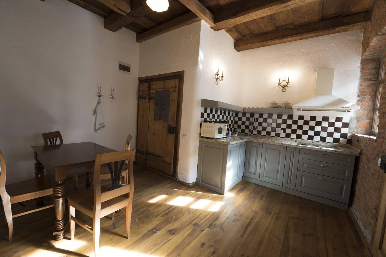 Casa Veche Aparthotel 2*