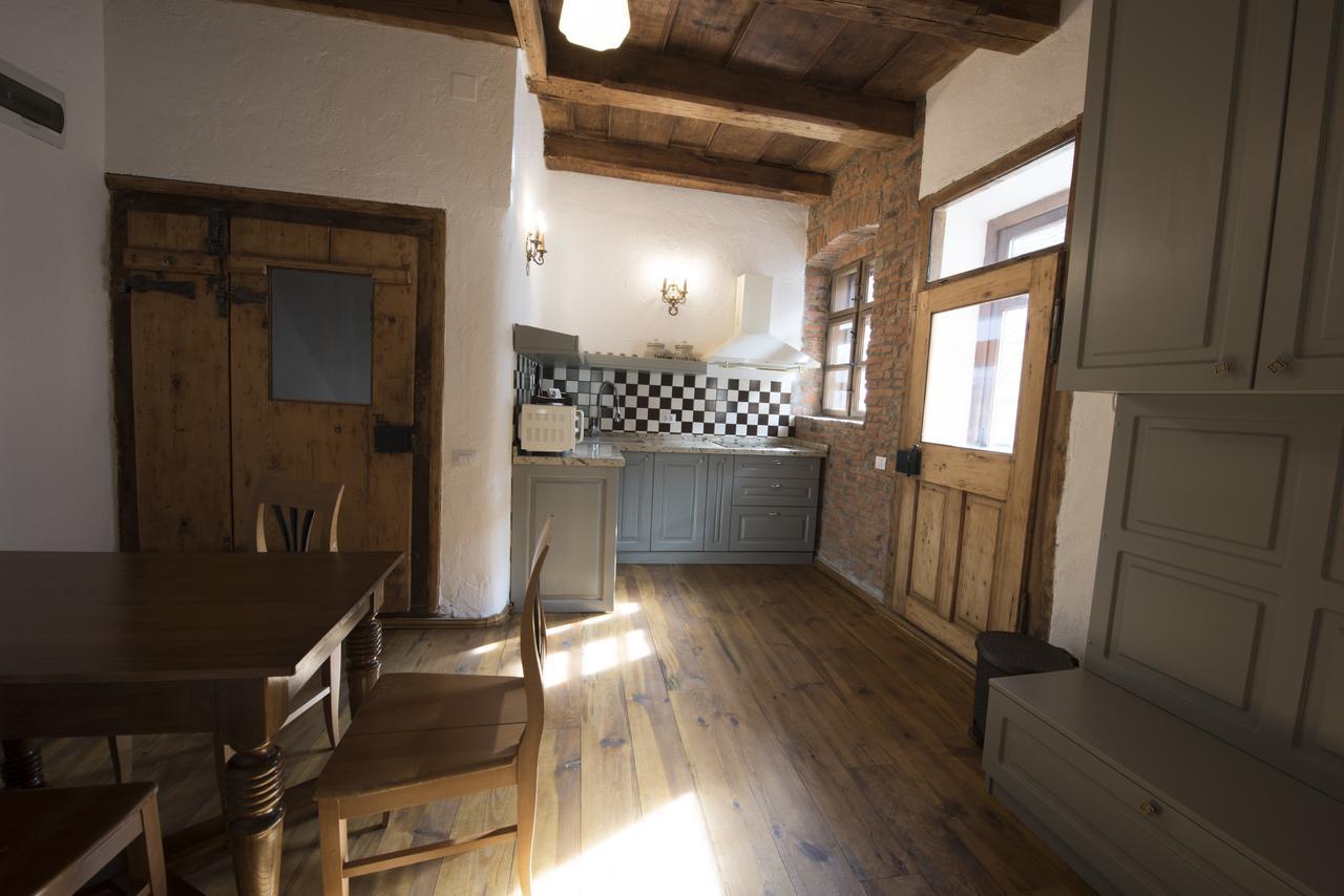 Casa Veche Aparthotel 2*