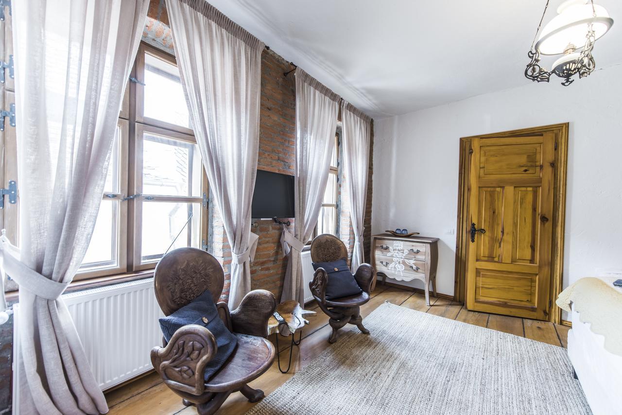 Aparthotel Casa Veche 2*