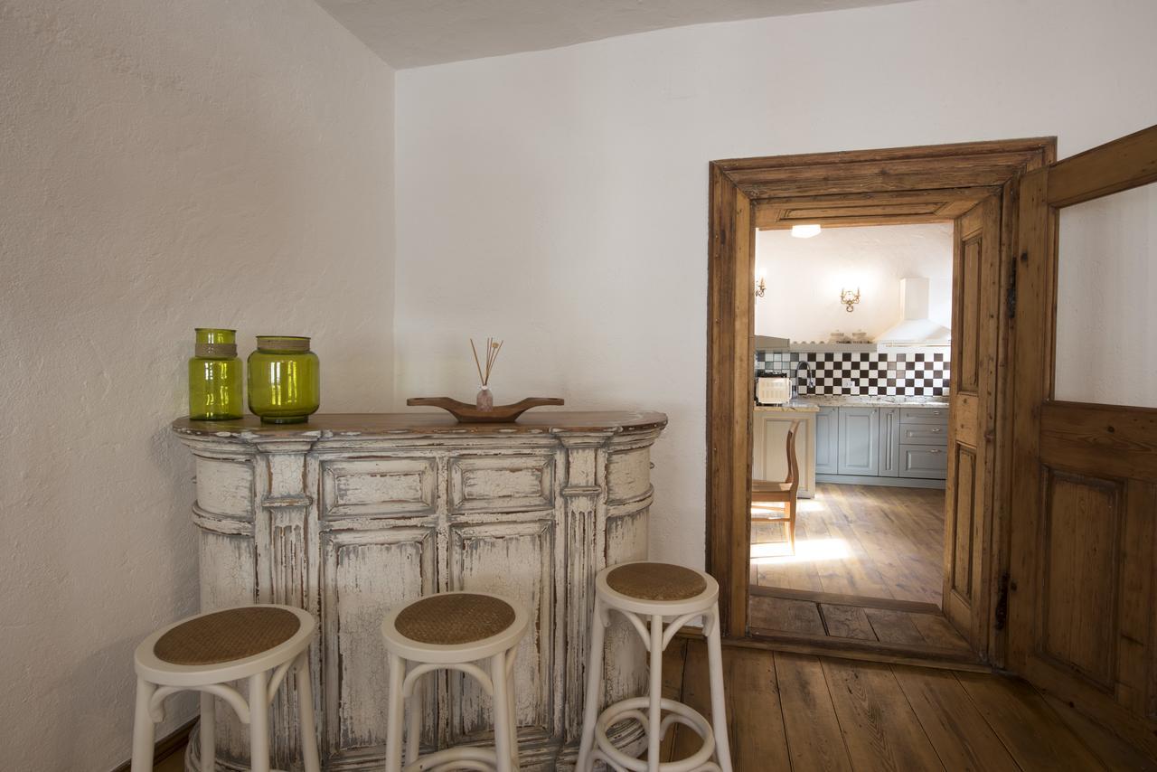 Casa Veche 2*
