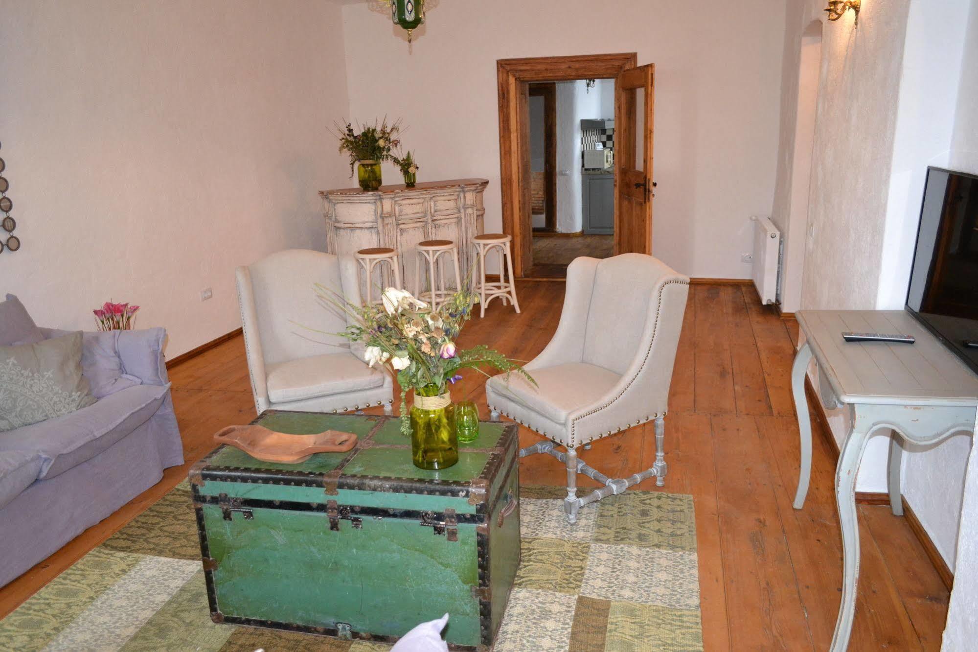 Casa Veche Aparthotel